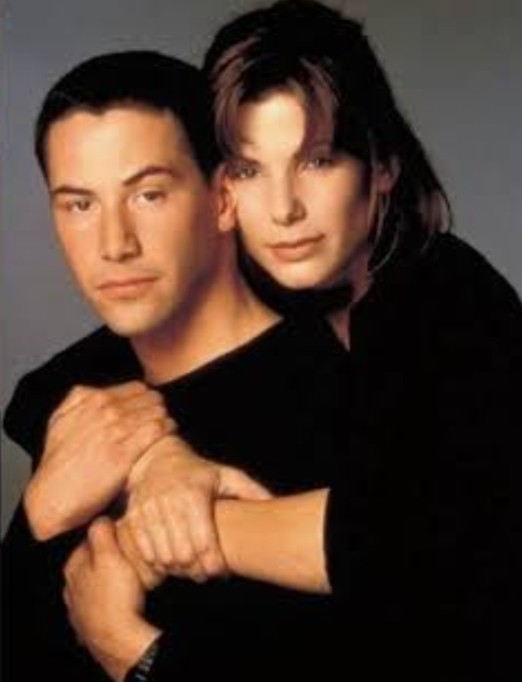 Keanu Reeves and Sandra Bullock